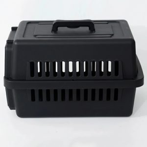 Biztonságos kisállat szállítóbox – fekete, fém ajtóval (1)