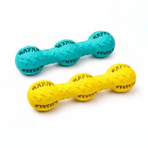 Rágó- és jutalomfalat tartó kutyajáték – vaníliás illattal (2)